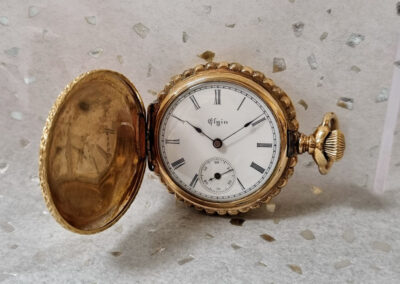 14k yellow gold vintage Elgin mechanical pocket watch
