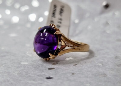 14k rose gold ring with cabochon amethyst