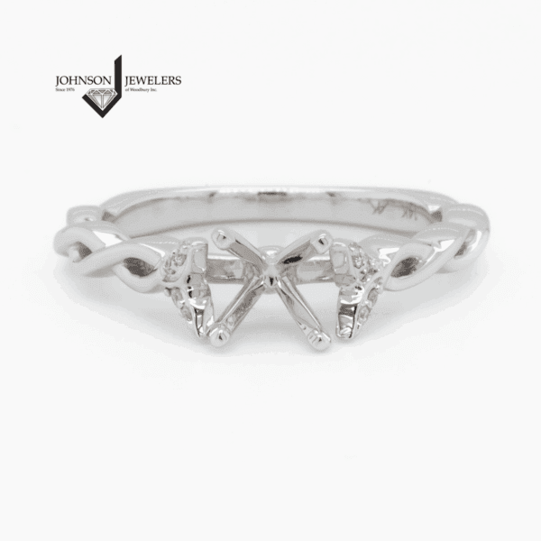 Cathedral Setting Engagement Ring - Woodbury, MN