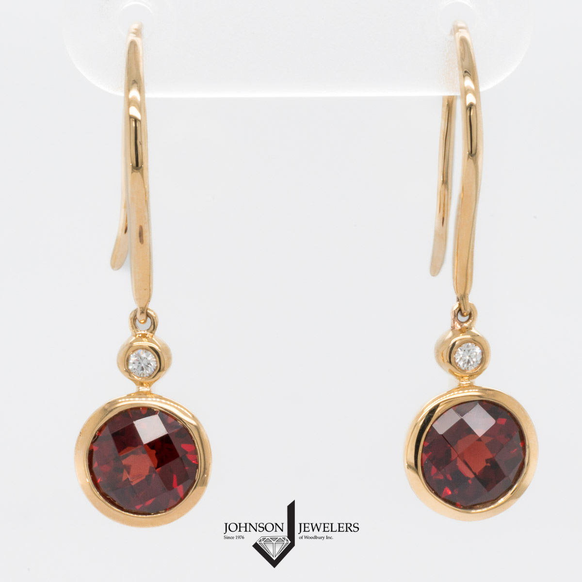 Checkerboard Garnet Diamond Earrings for Sale - Woodbury, MN